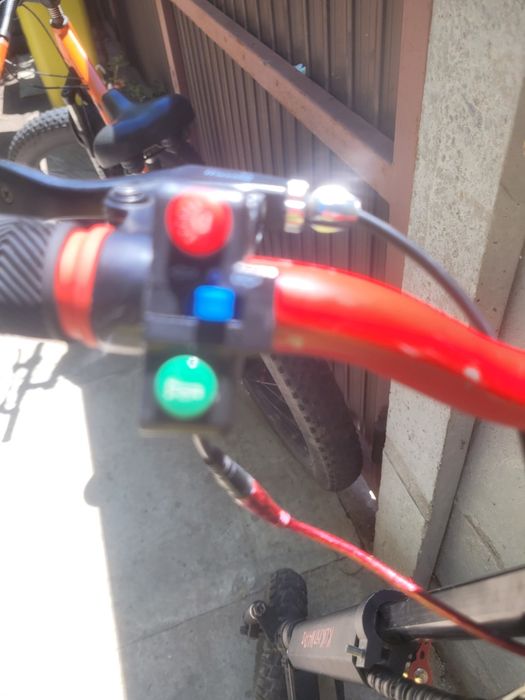 Vând kukirin m4 pro fac si schimb cu alte trotinete