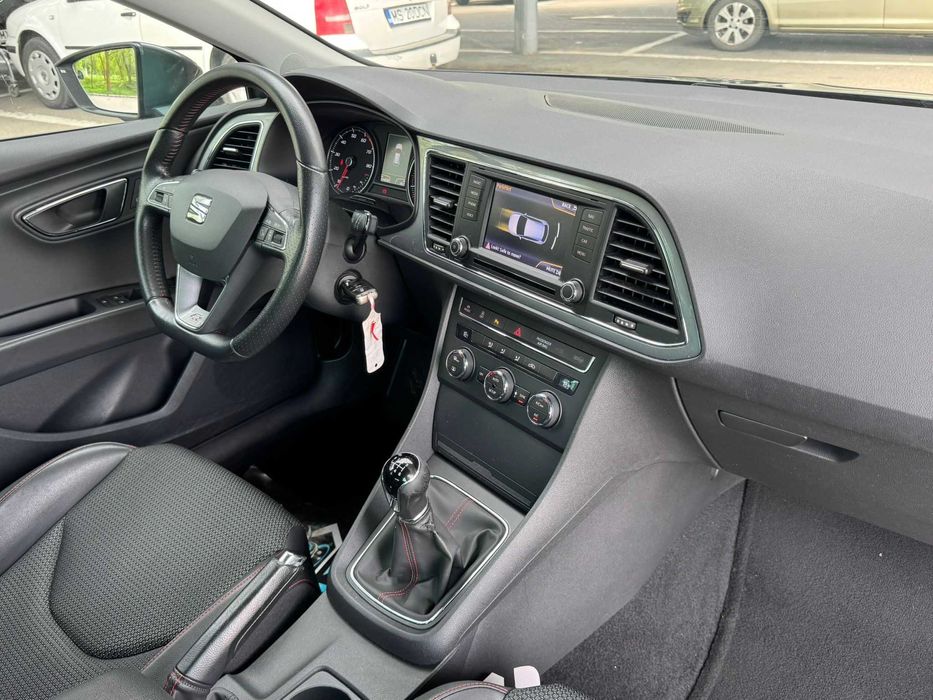 Seat Leon 1,4 TSI - FR - VW Golf 7 - 2013 - Euro 5 - 122 CP - Faruri / Stopuri FULL LED - Interior Piele Alcantara - Cash sau Rate fixe.