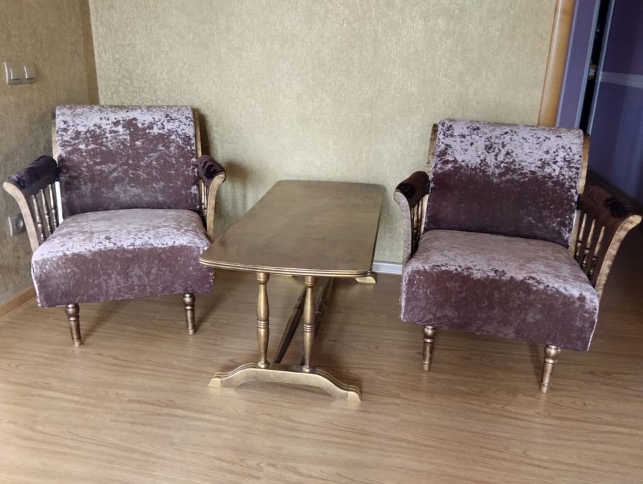 Кресло 2 и столик журнальный