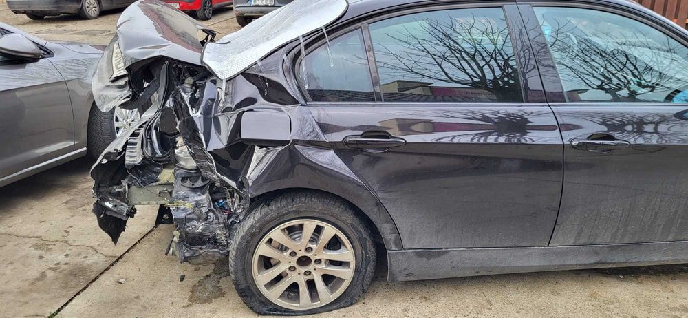 BMW E90 325i BMW Individual motor N52 – Avariat spate dreapta