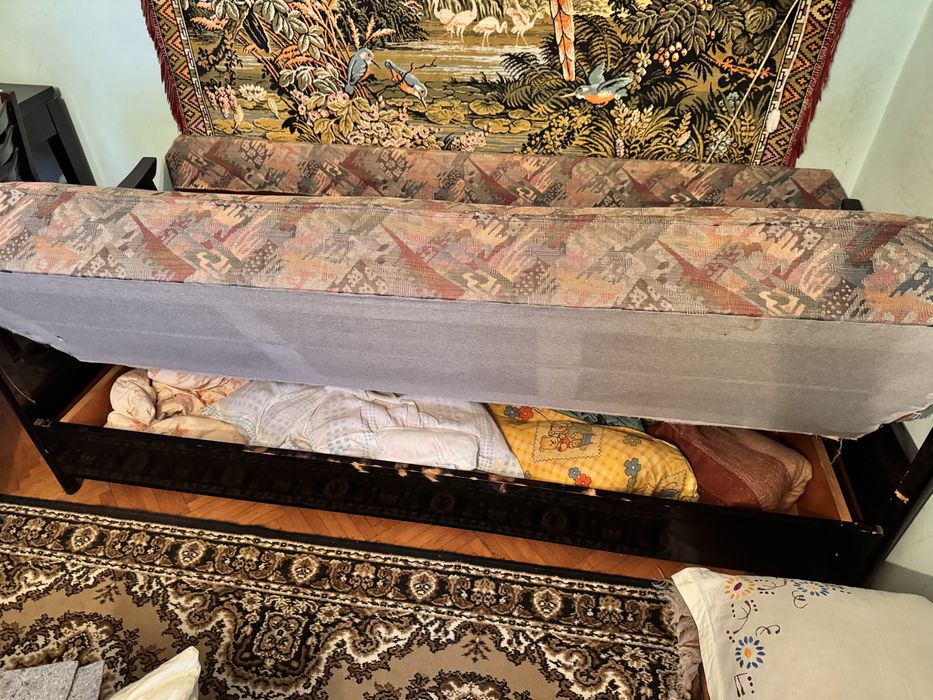 Canapea extensibila cu lada de depozitare VINTAGE