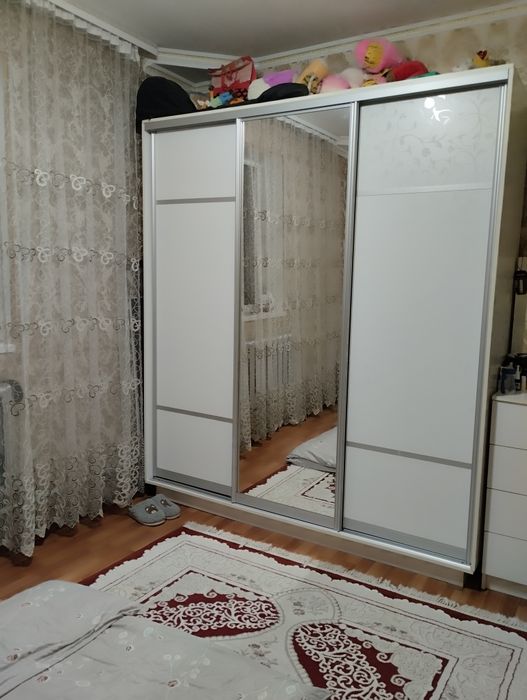 Продам спальный гарнитур