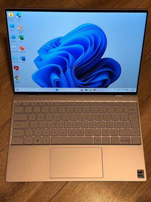 Dell XPS 9315 Intel i7-1250U/16RAM/512SSD/Iris XE Graphics/Full HD+