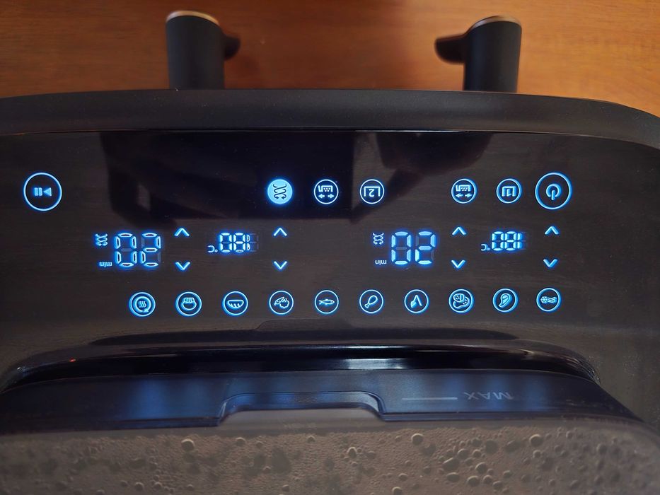 Продавам Airfryer Philips с двойна кошница Серия 5000