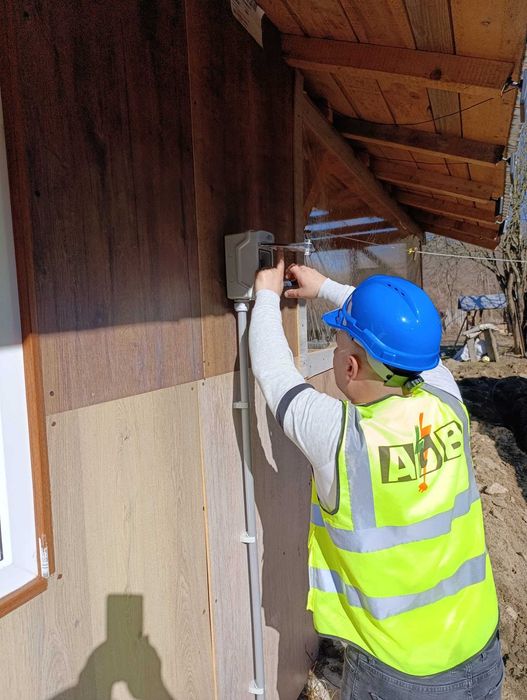 Electrician autorizat ANRE - oraș Brezoi