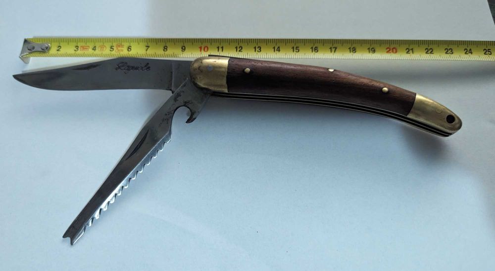 Briceag pescăresc Laguiole