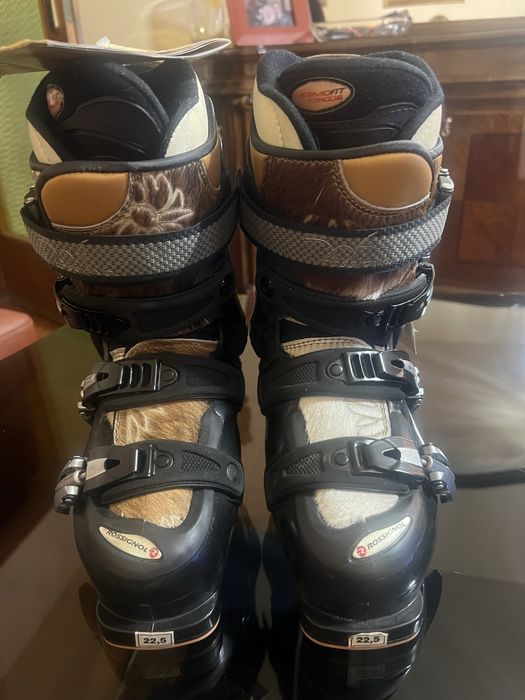 Дизайнерски ски обувки ROSSIGNOL 35