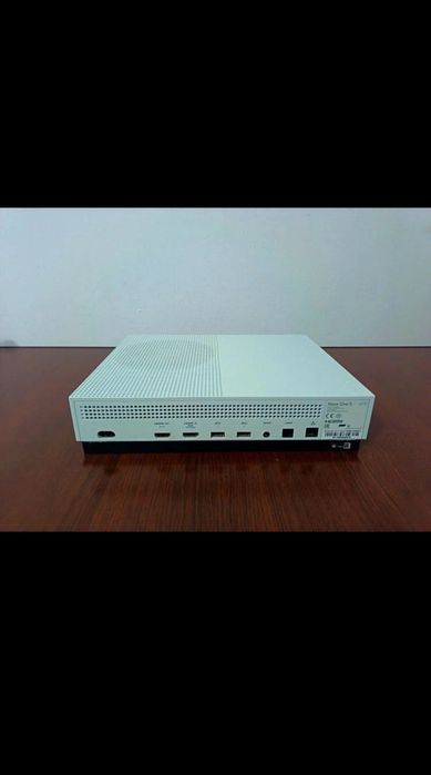 Xbox One Seria S