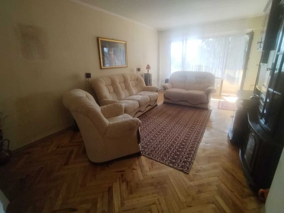 Продава се Двустаен апартамент в Разград, Бели Лом - 60 кв.м за 1584 €/кв.м - Снимка #13