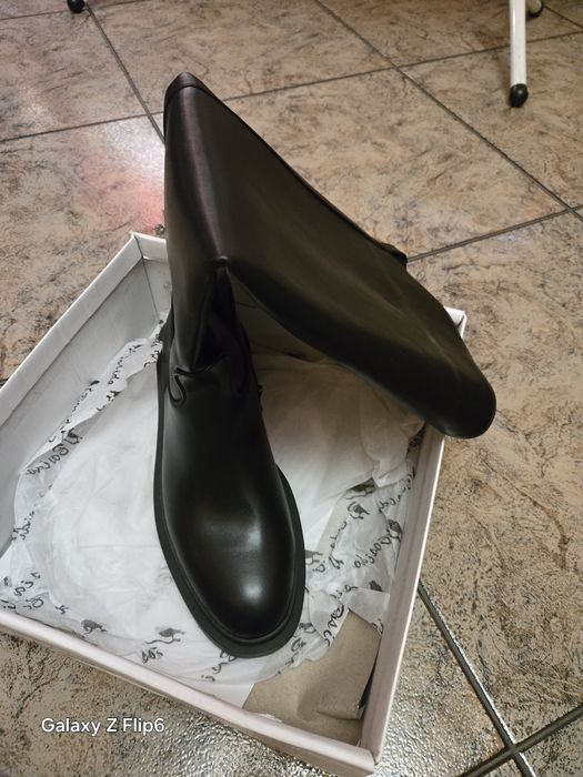 Ботуши 38 номер,