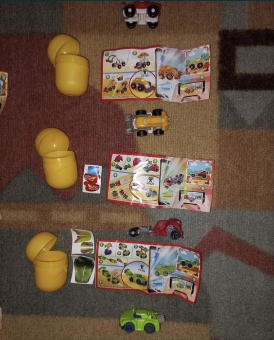 Киндер играчки от различни серии / Kinder Surprise