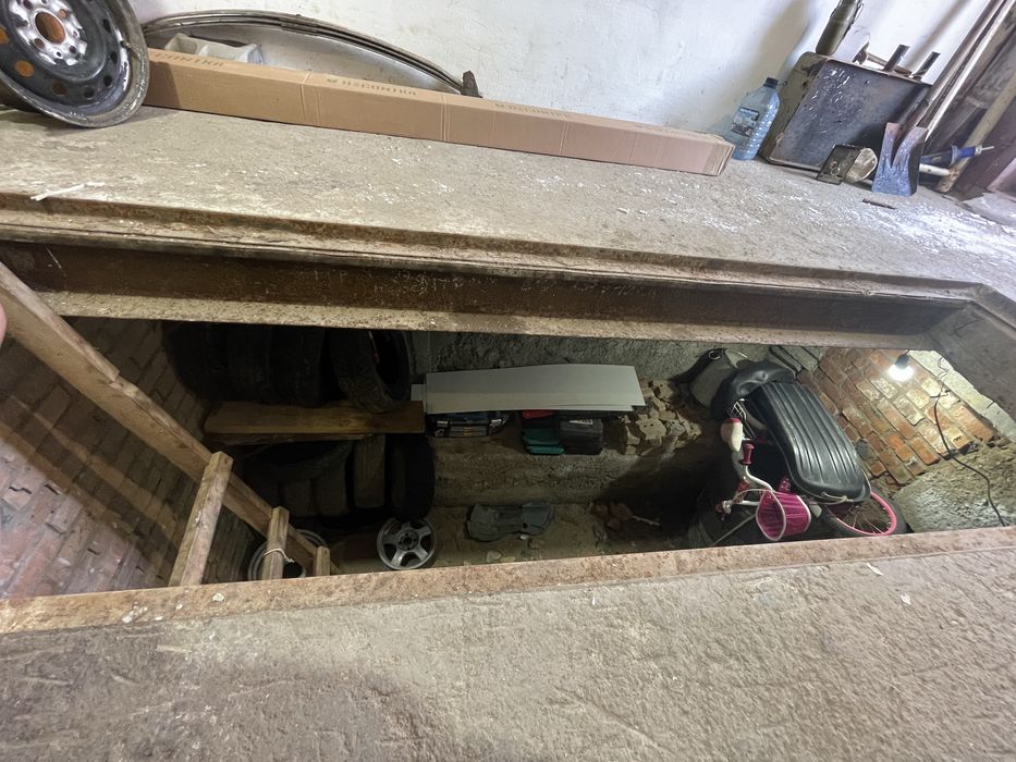 Продам гараж на кшт