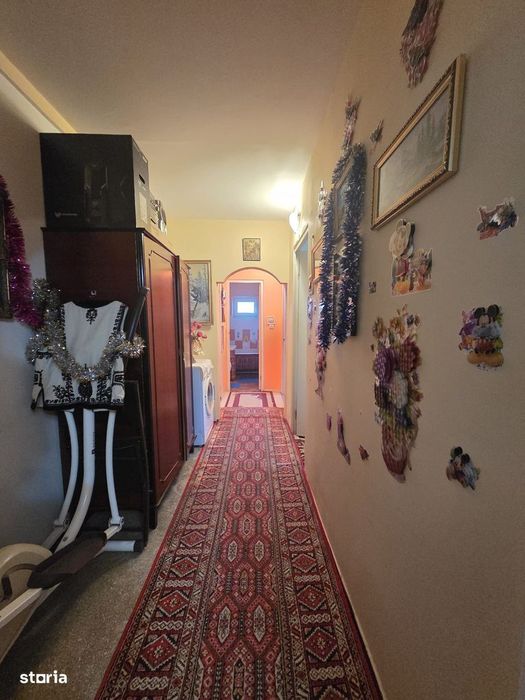 Etaj 2 - Alexandru - Zimbru - Apartament 3 camere - geam la baie