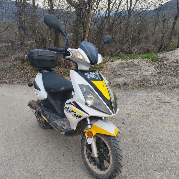 Vand explorer 50 gt race