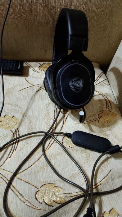 Слушалки за компютър