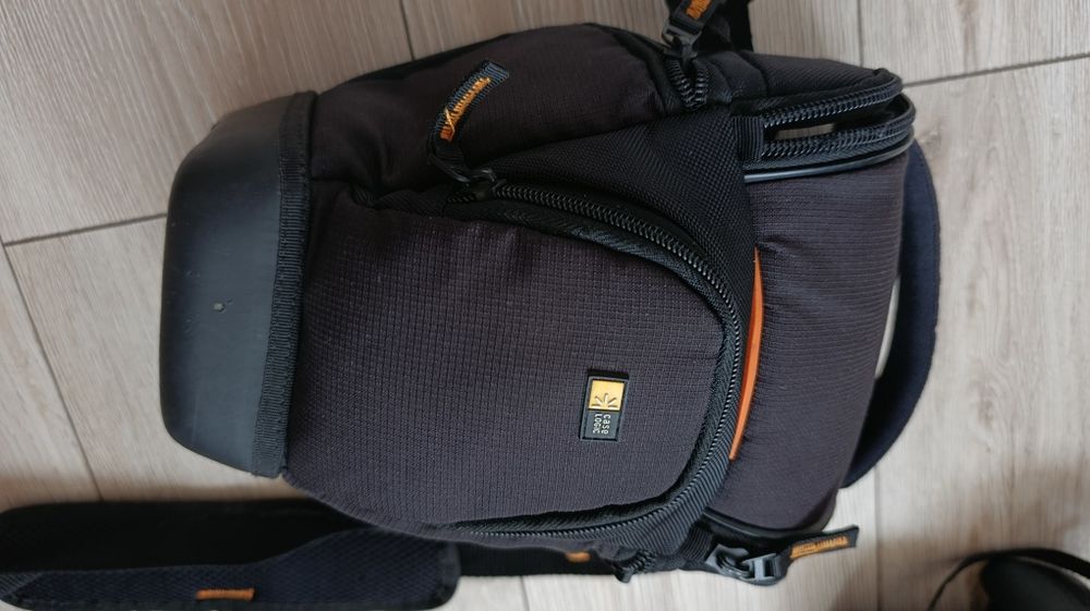 Зеркальная камера