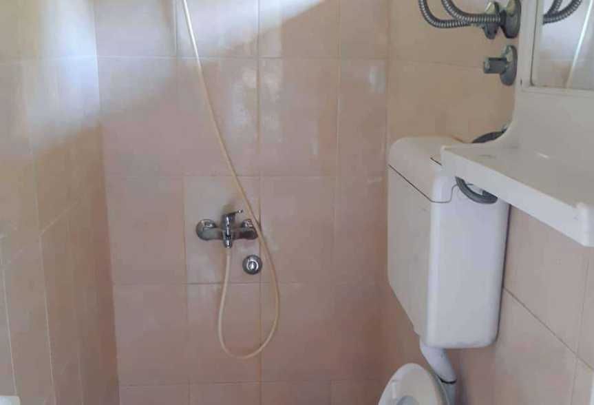 Дава се под наем Едностаен апартамент в Пловдив, Гагарин - 45 кв.м за 244.8 € - Снимка #2