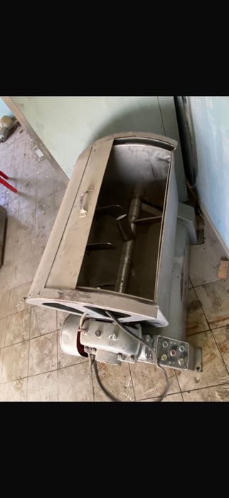 Нан пеш қамыр илейтін аппарат