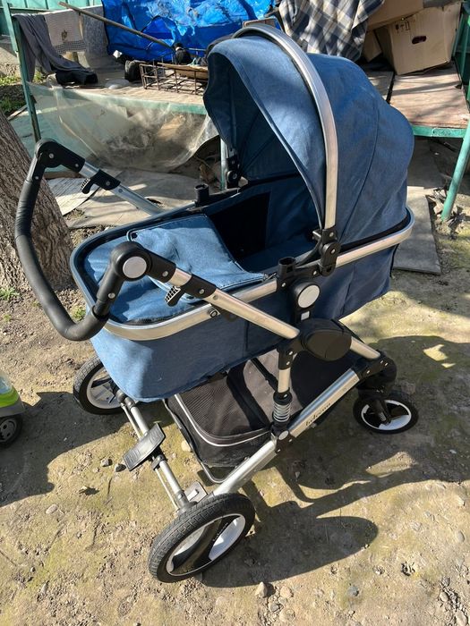 Продам коляску состояние идеальное