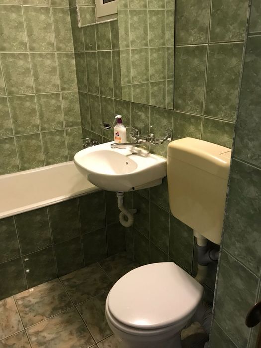 Inchiriez apartament cu 2 camere in Deva