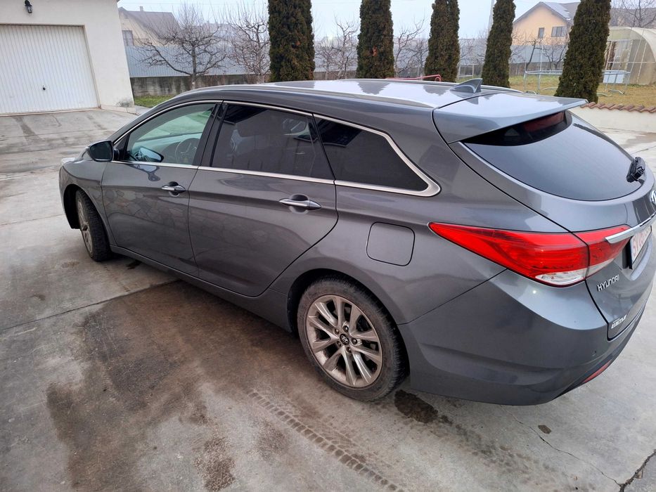 Hyundai I40 AUTOMATA 1.7D - 120000km