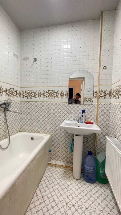 Сдается кв 1х ком переделная на 2х Юнусабад 4