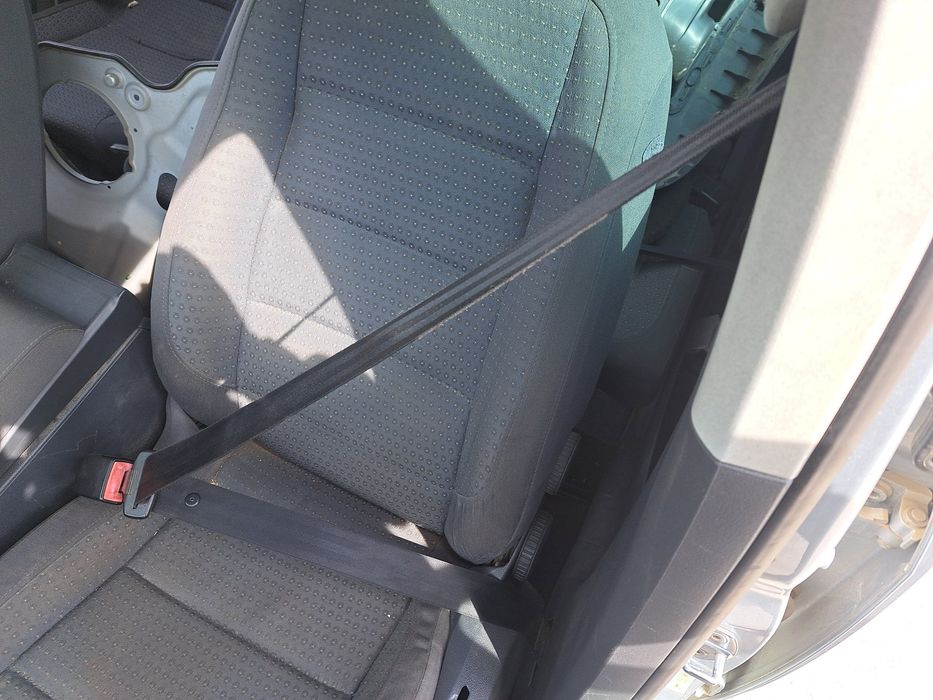 Centura dreapta fata Volkswagen Touran (1T1, 1T2) [Fabr 2003-2010] OEM