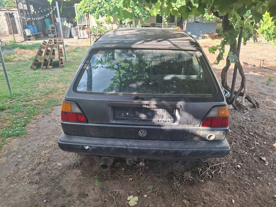 Продавам golf 2 gt