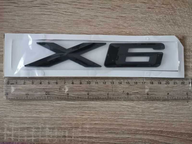 черна емблема BMW X6
