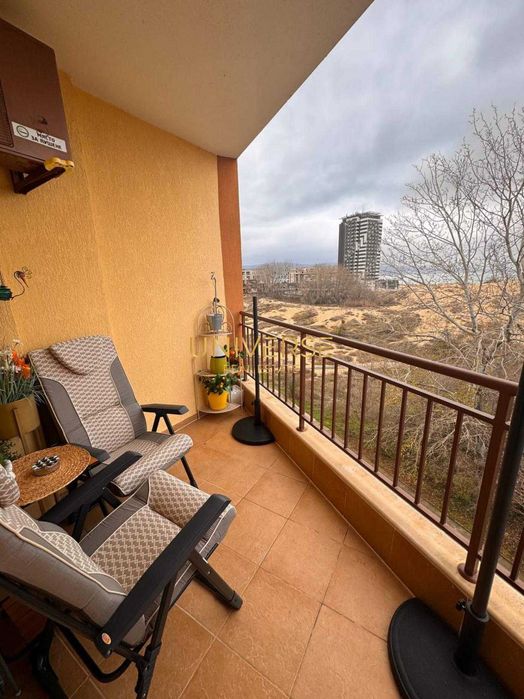 Продава се Двустаен апартамент в к.к. Слънчев бряг - 60 кв.м за 1190 €/кв.м - Снимка #14