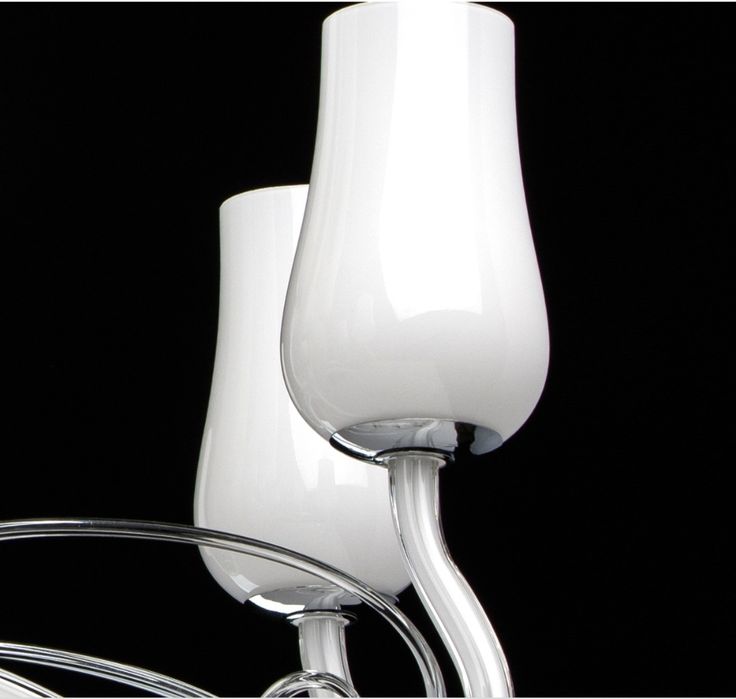 Продам очень классную новую люстру