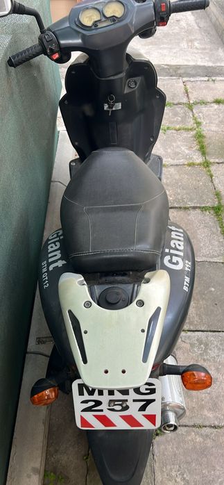 Scuter de vânzare - 6700 km.