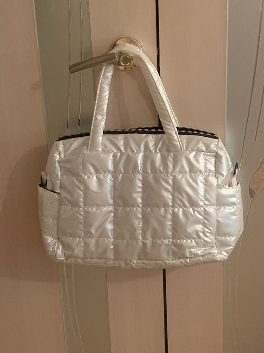 Сумка новая дутая