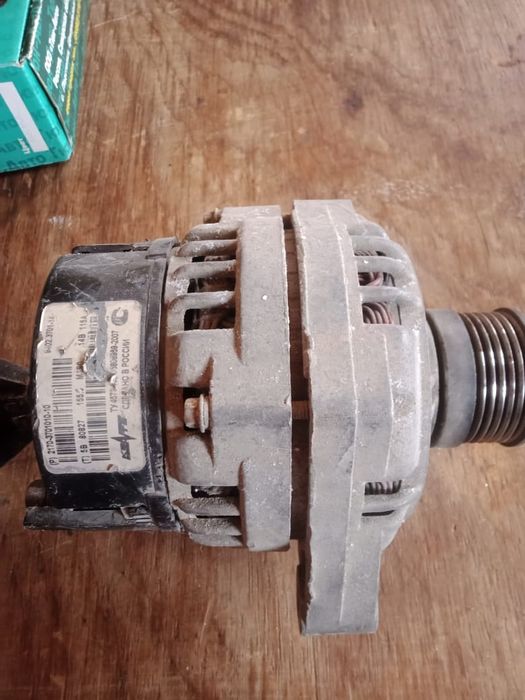 Запчасти машины Приора хэтчбек