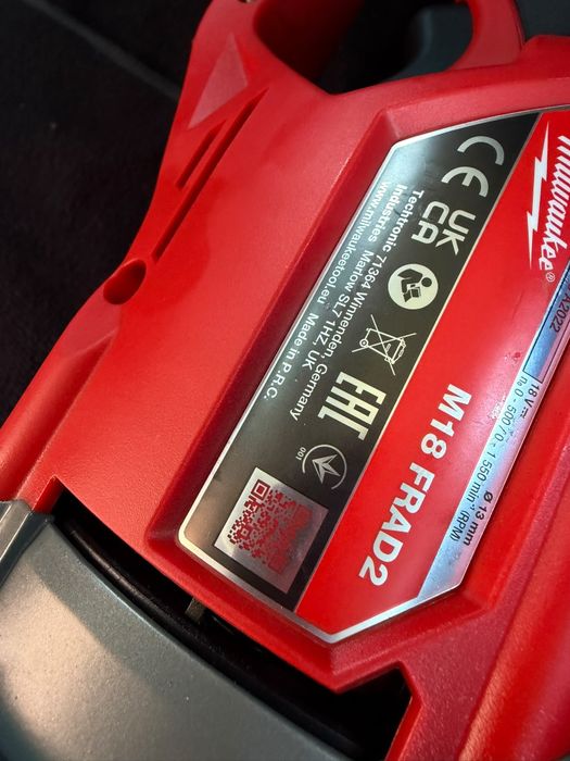 Milwaukee bormasina unghiulara pe acumulator