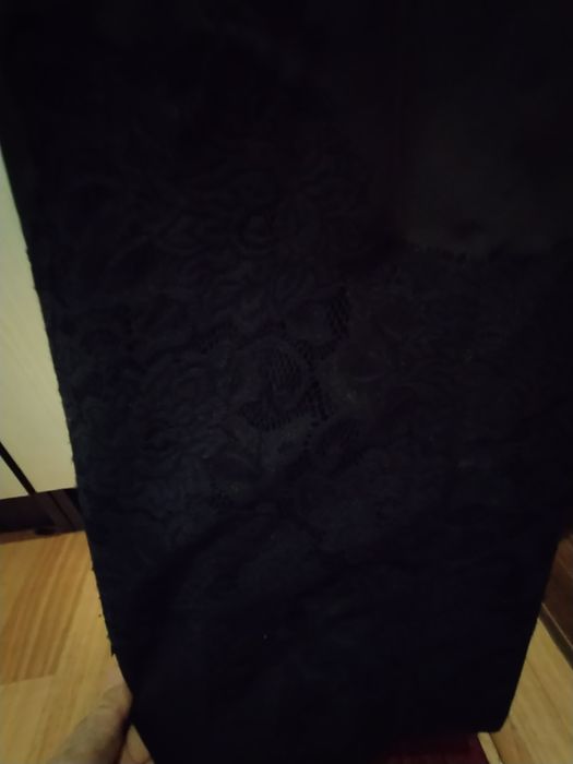 Продам плащ. Черного цвета