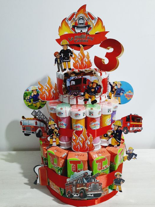 Torturi din dulciuri ambalate Brasov