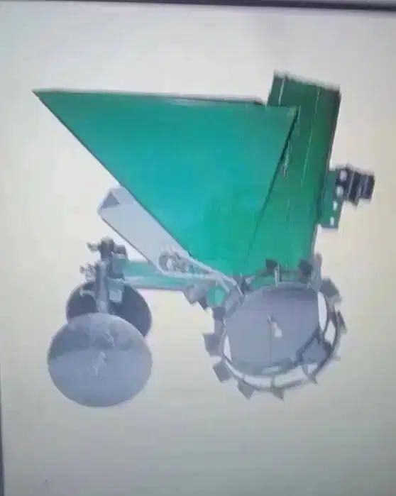 Plantator cartofi pentru motocultor NOU