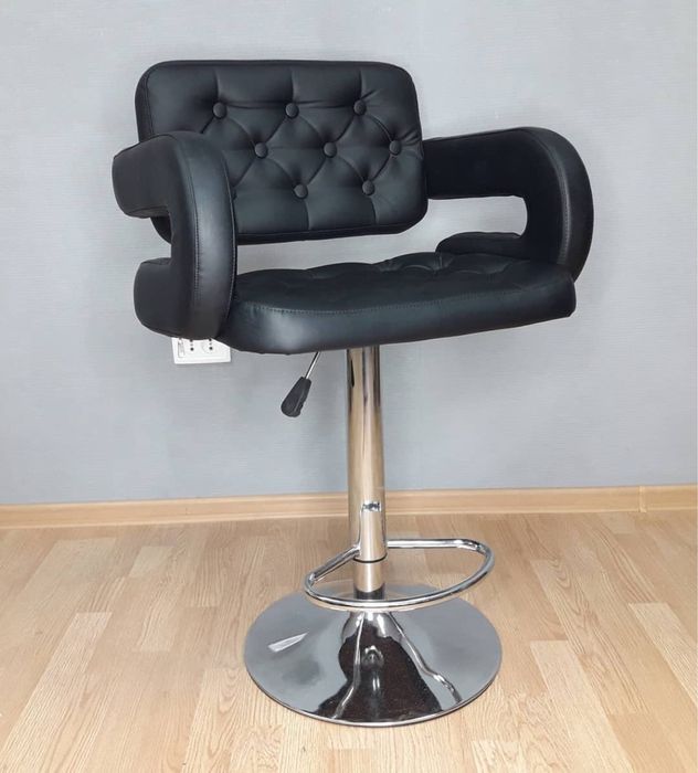 Продам барный стул