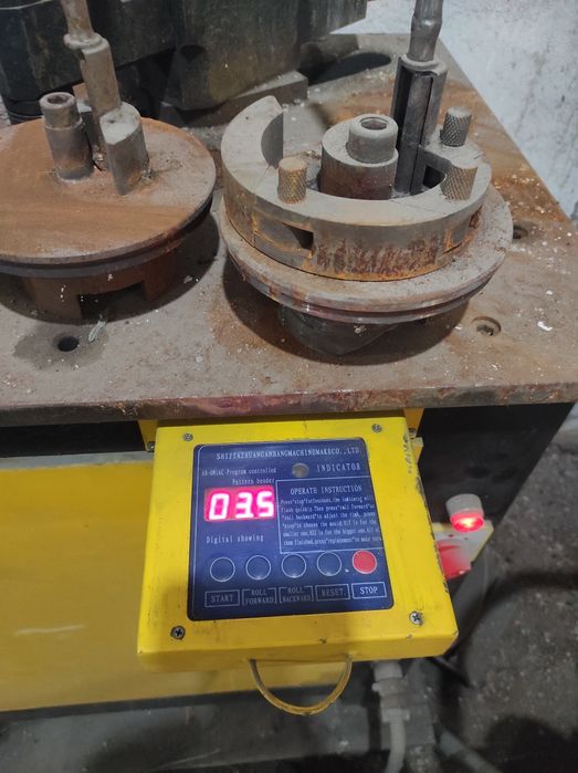 Станок для гибки кованых изделий