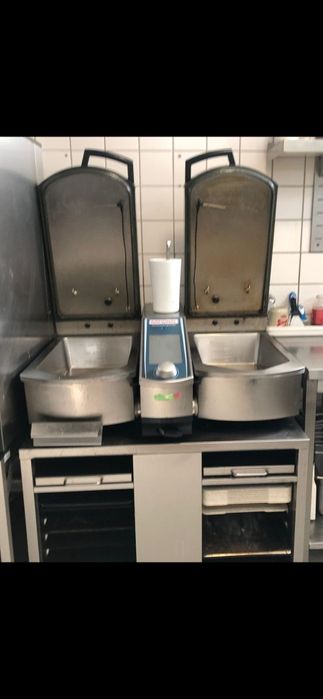 Tigaie basculanta Rational cu 2 cuve 2×18 litri