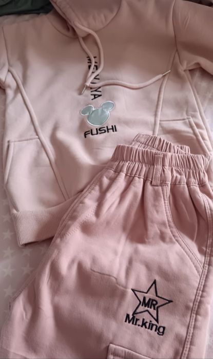 Продам брюки на девочку