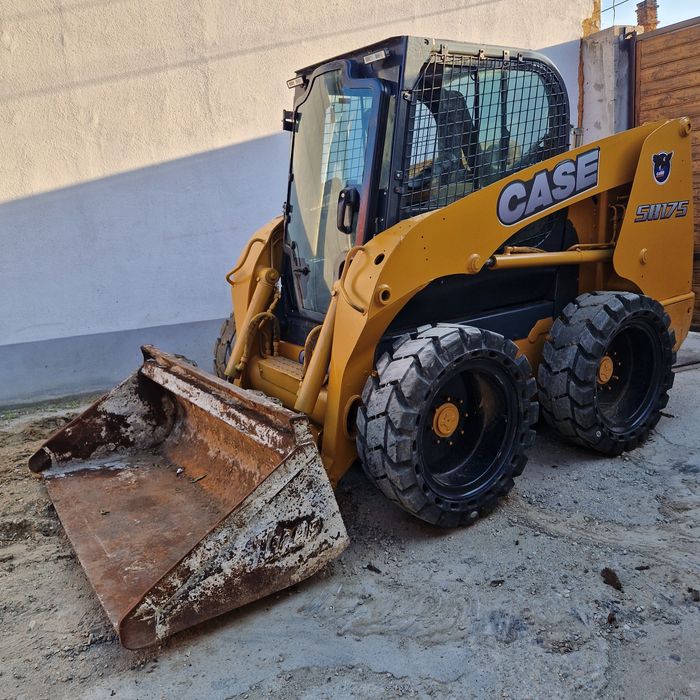 Bobcat miniincarcator Case sr175