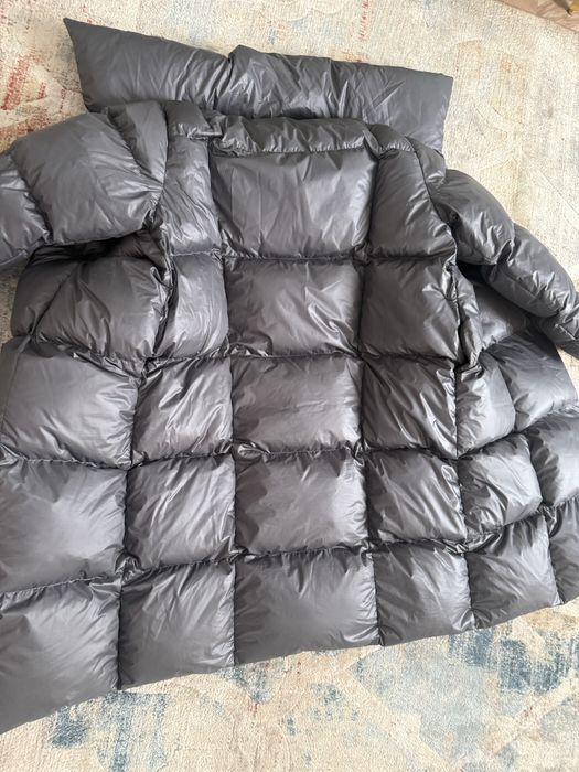 Пуховик 46 цена 30000