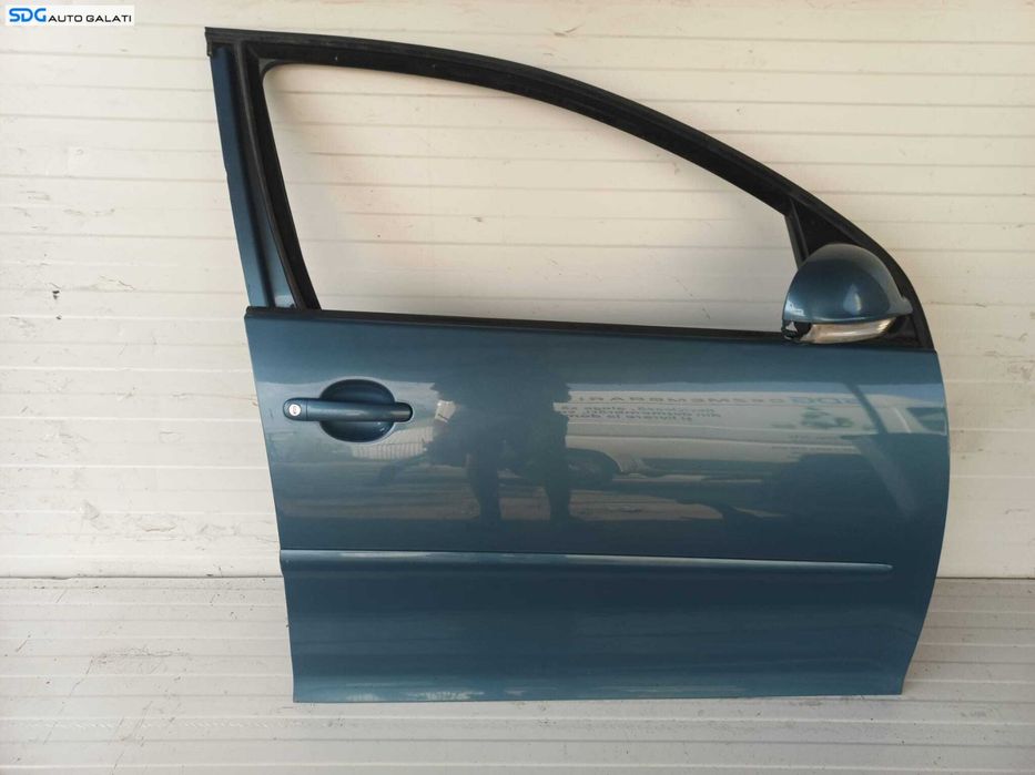Usa Usi Portiera Portiere Dreapta Fata Dezechipata Volkswagen Golf 5 Hatchback 2004 - 2008 [L1243]