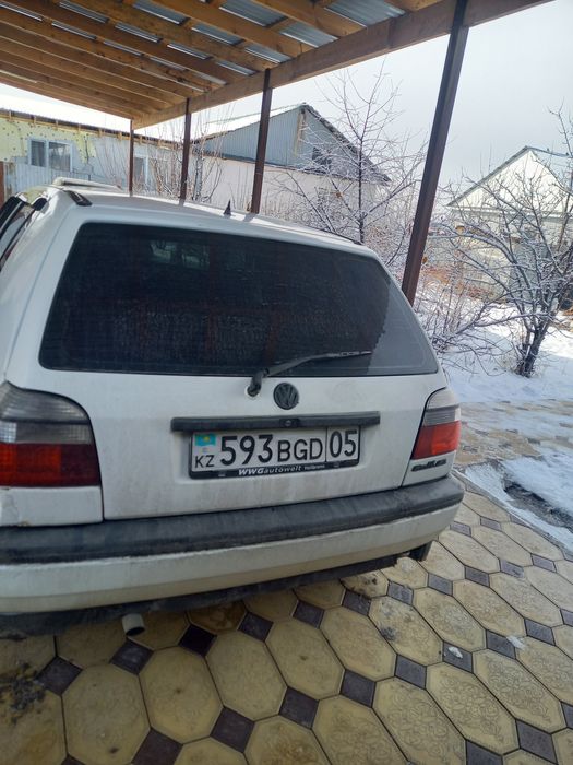 Машина Гольф 3 1993