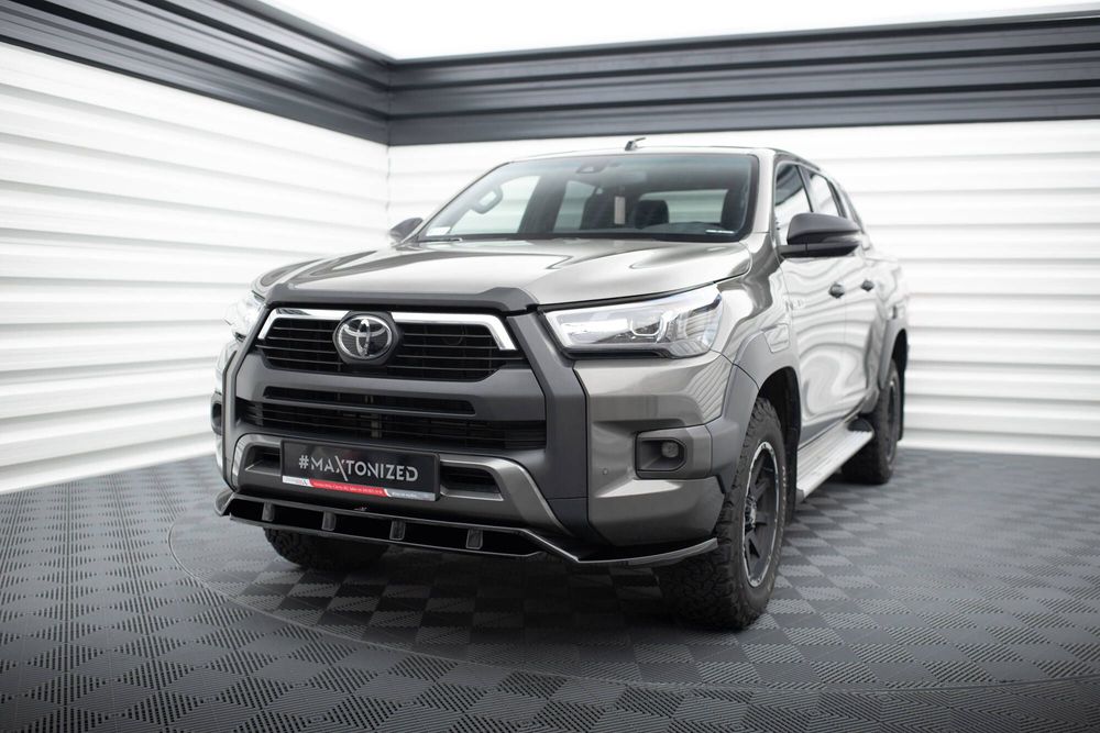 Prelungire Bara Fata compatibila cu Toyota Hilux Invincible Maxton Design