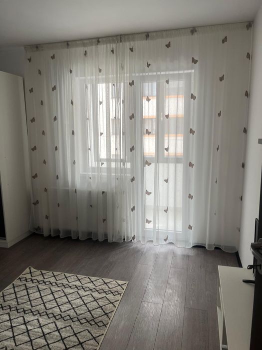 Inchiriez apartament.Zona Militari Rezidence