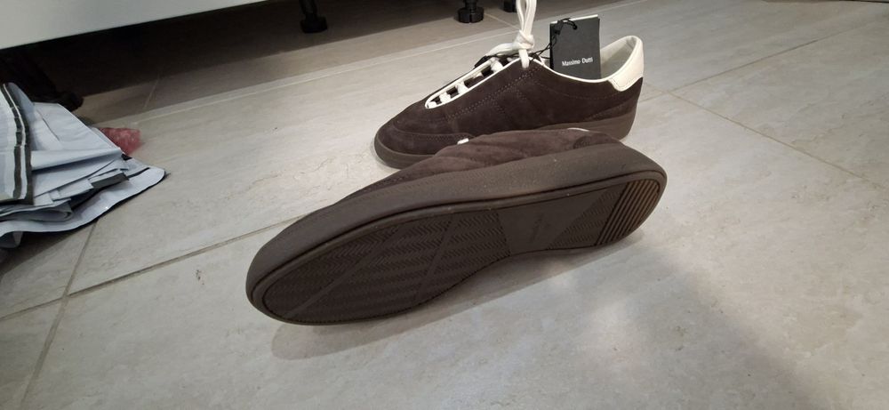 Vând sneackers Massimo Dutti mas 37
