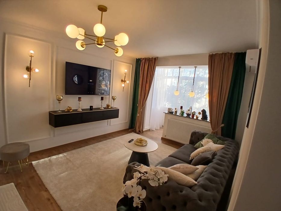 Apartament PREMIUM, 2 camere, zona Doljului, langa Rocca